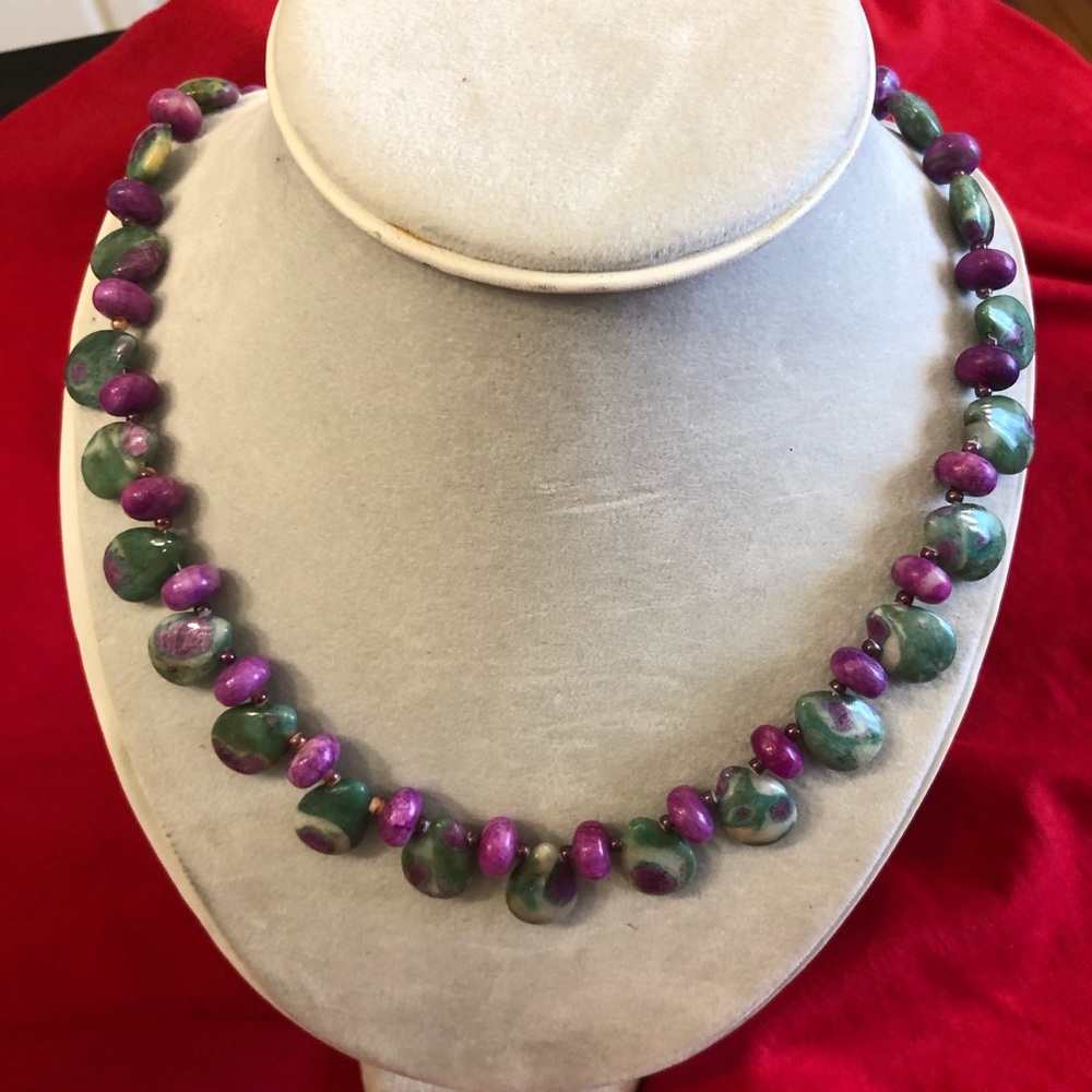 Natural stone necklace